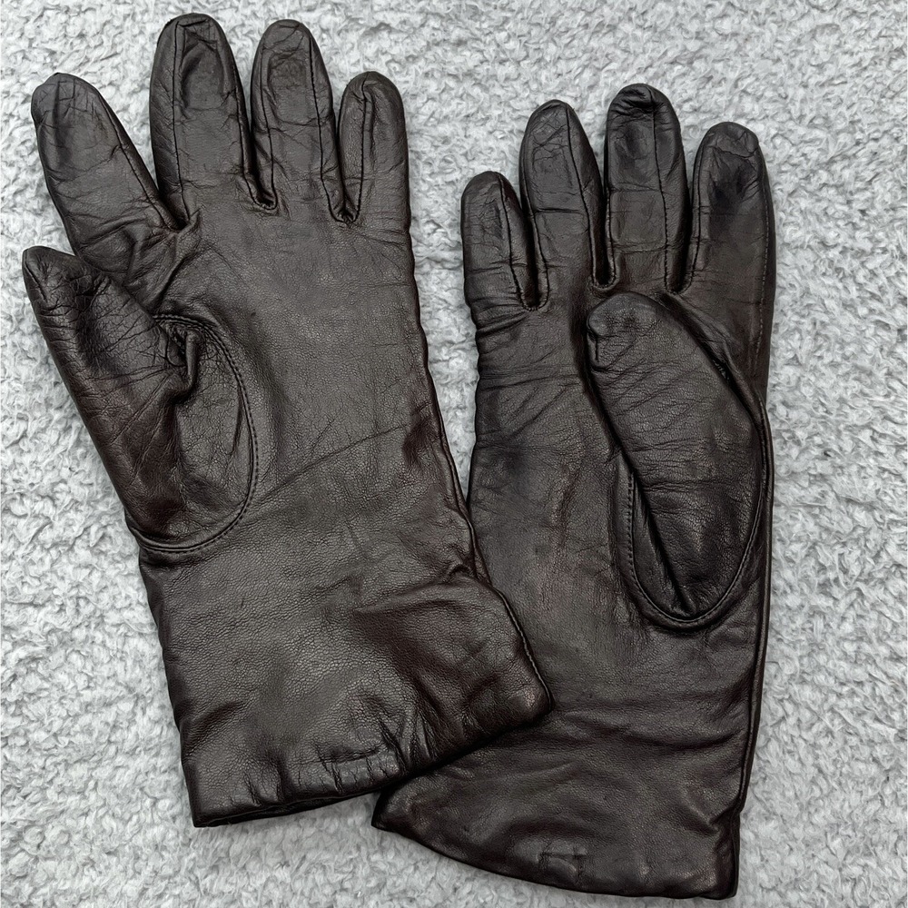 Isotoner Leather Driving Gloves Womens Size 7 Brown Leather Acrylic Nylon Lining - Picture 1 of 5
